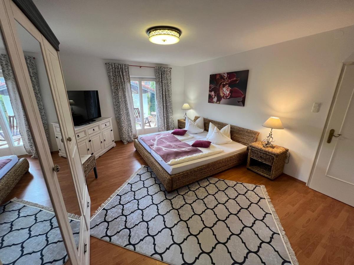 Alpen Suite Tegernsee - Grosse Sonnenterasse Und Idyllischer Garten Bad Wiessee Exterior photo