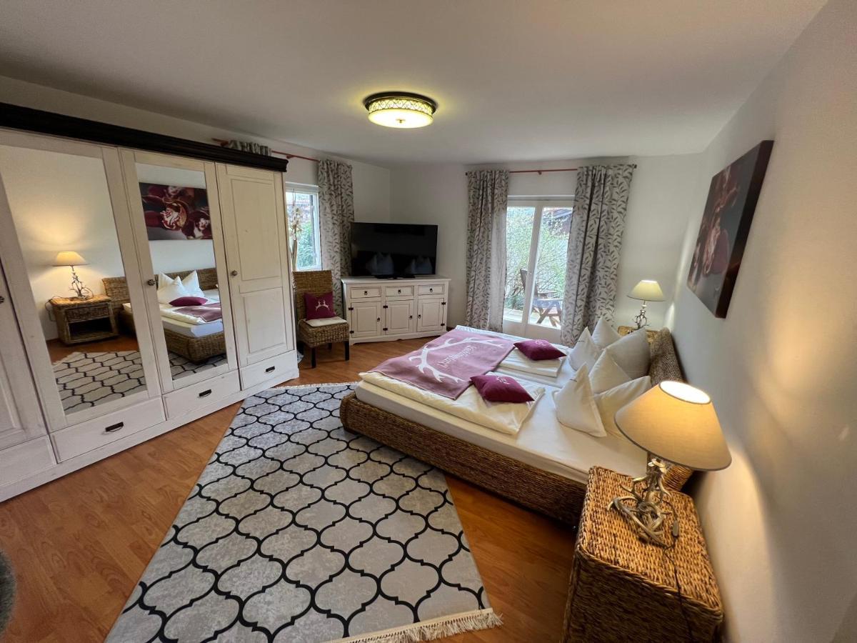 Alpen Suite Tegernsee - Grosse Sonnenterasse Und Idyllischer Garten Bad Wiessee Exterior photo